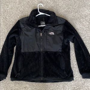 Women’s Black Fleece North Face Jacket